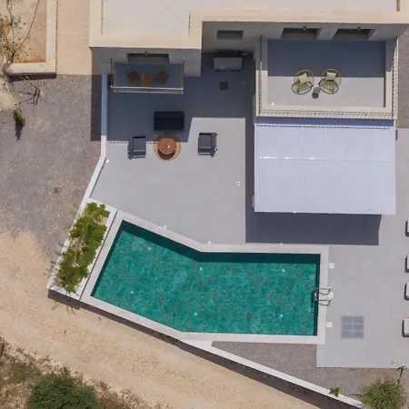 Villa Kito